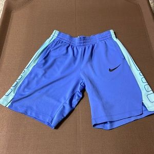 Kids XL Basketball Shorts - Nike